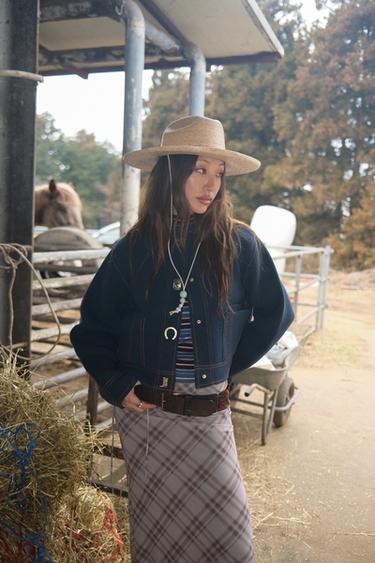 コントラストボタン付きニットジャケットブルーZaraのコントラストボタン付きニットジャケット - ブルー