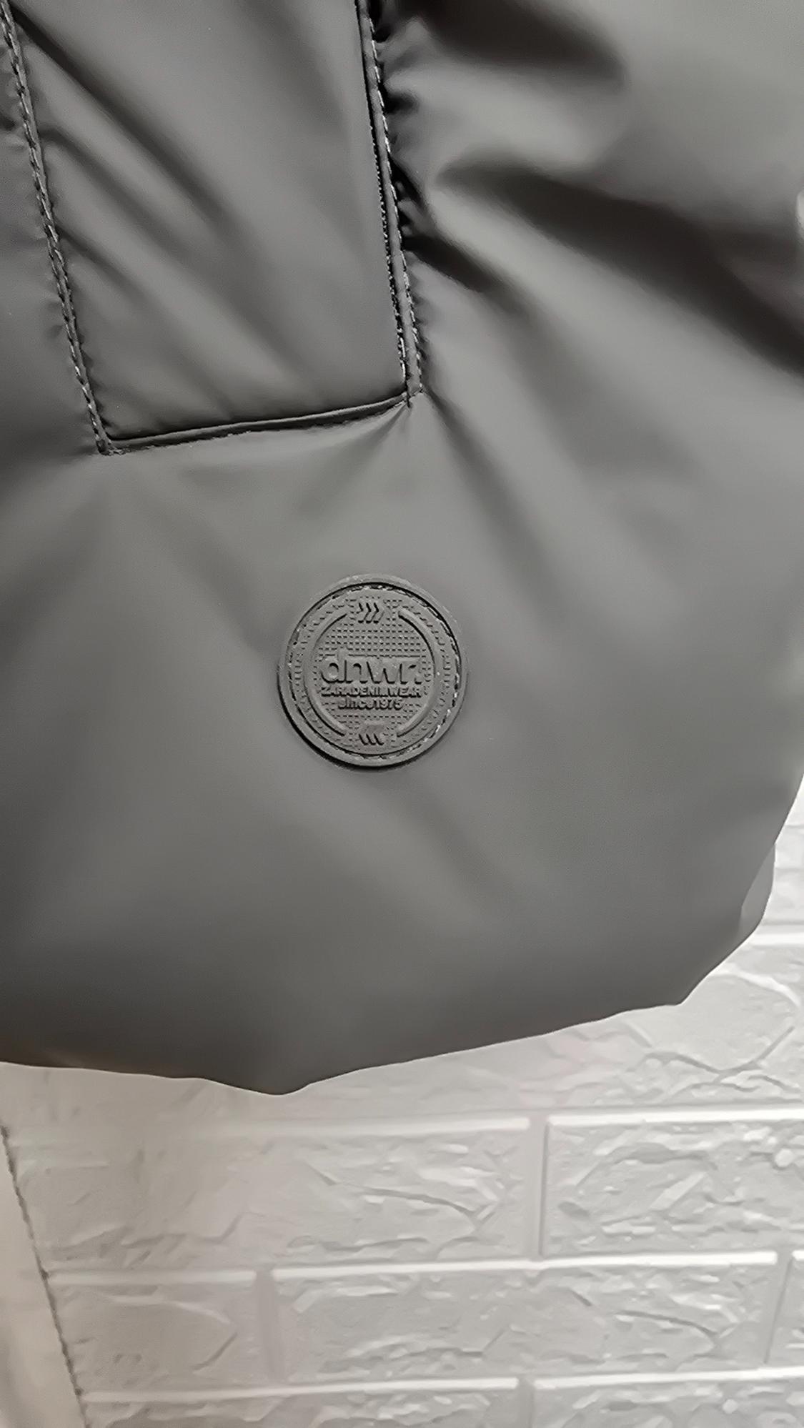 GILET WITH RUBBERISED FINISH - Image 5