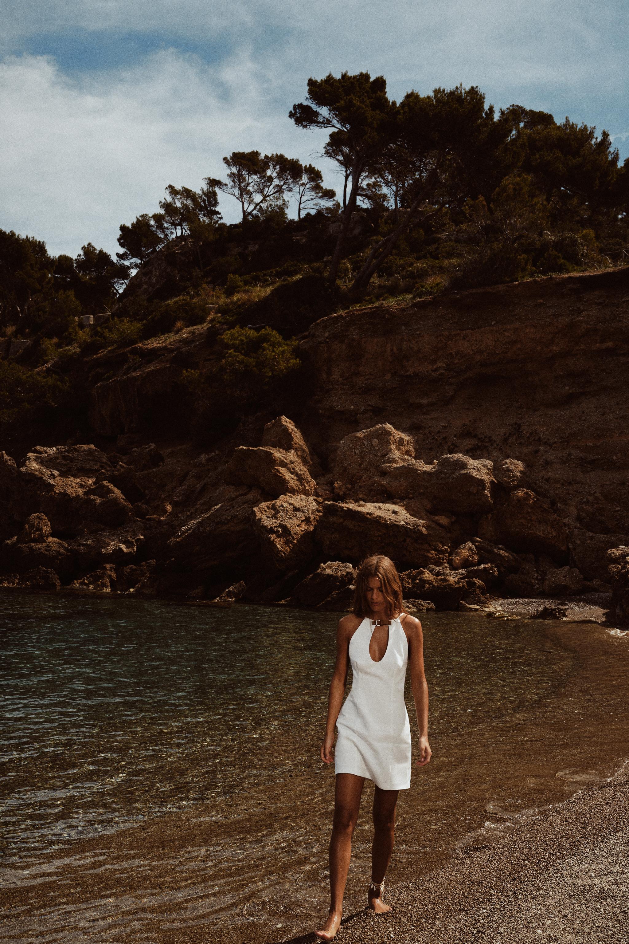 SHORT HALTER DRESS - White | ZARA United States