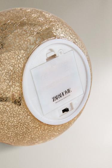 MEDIUM LED LIGHT BAUBLE CHRISTMAS DECORATION - Golden by Zara - Image 3