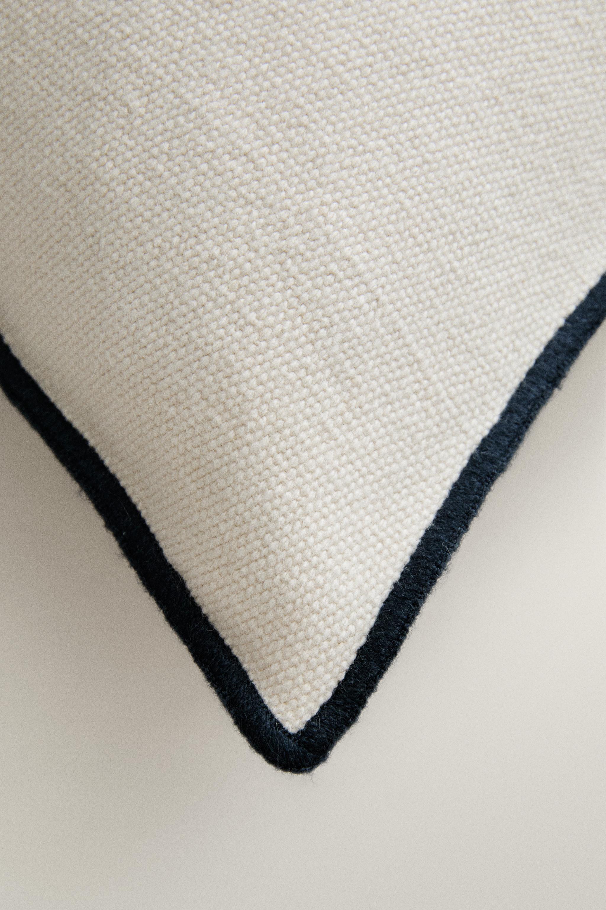 LINEN THROW PILLOW COVER — White
