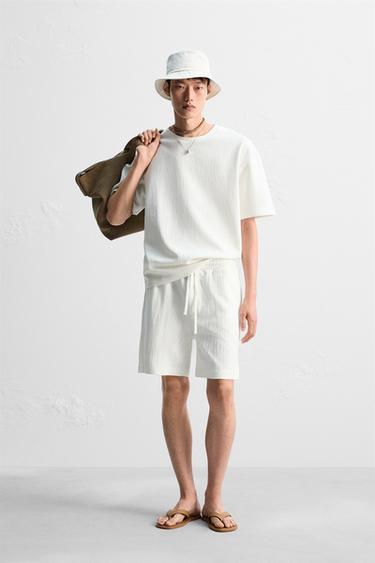 Zara 運動風紋理短褲 - 磨白色