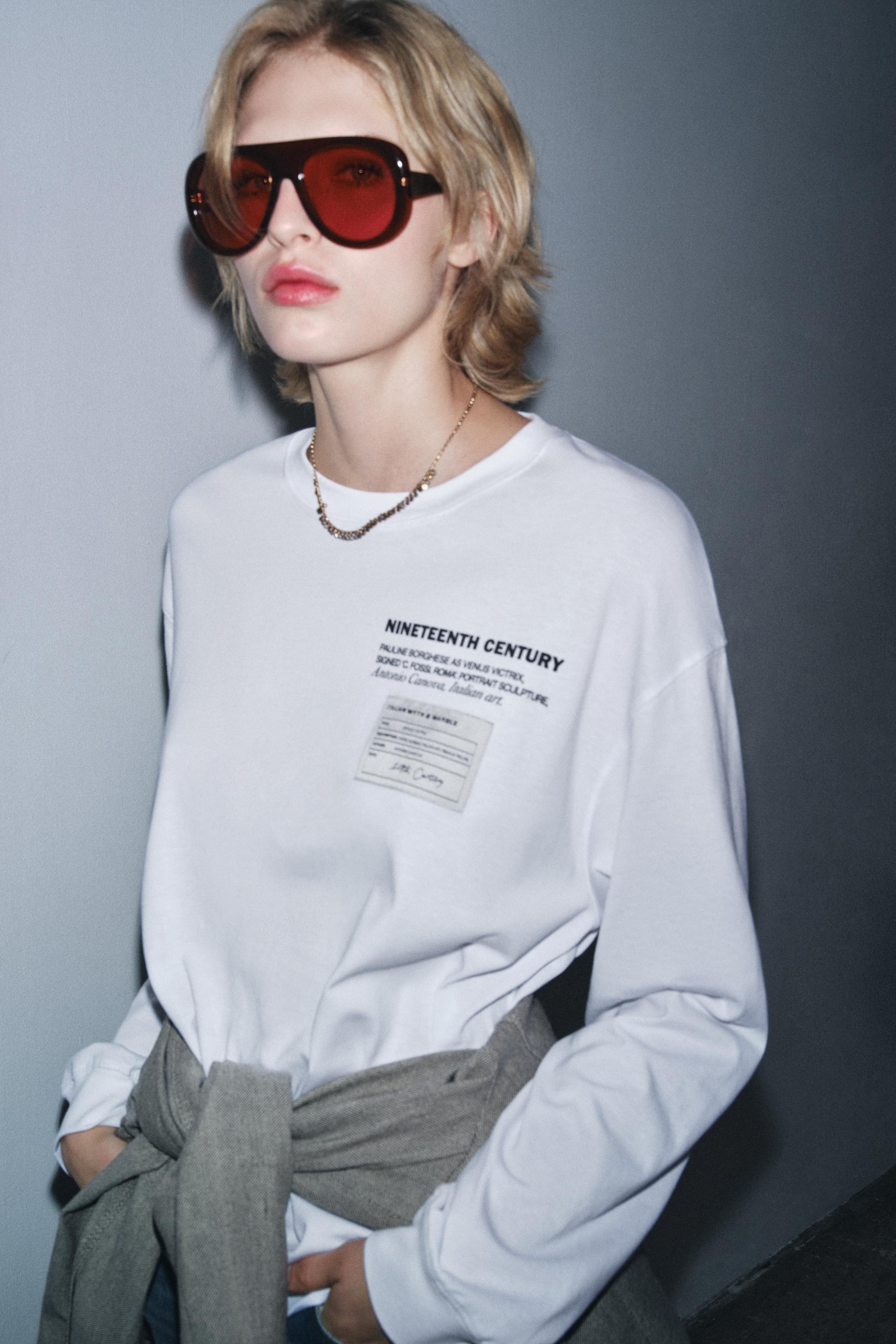 SCULPTURE LONG SLEEVE T-SHIRT