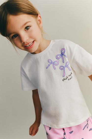 T-SHIRT WITH RAISED PRINT - Oyster-white by Zara