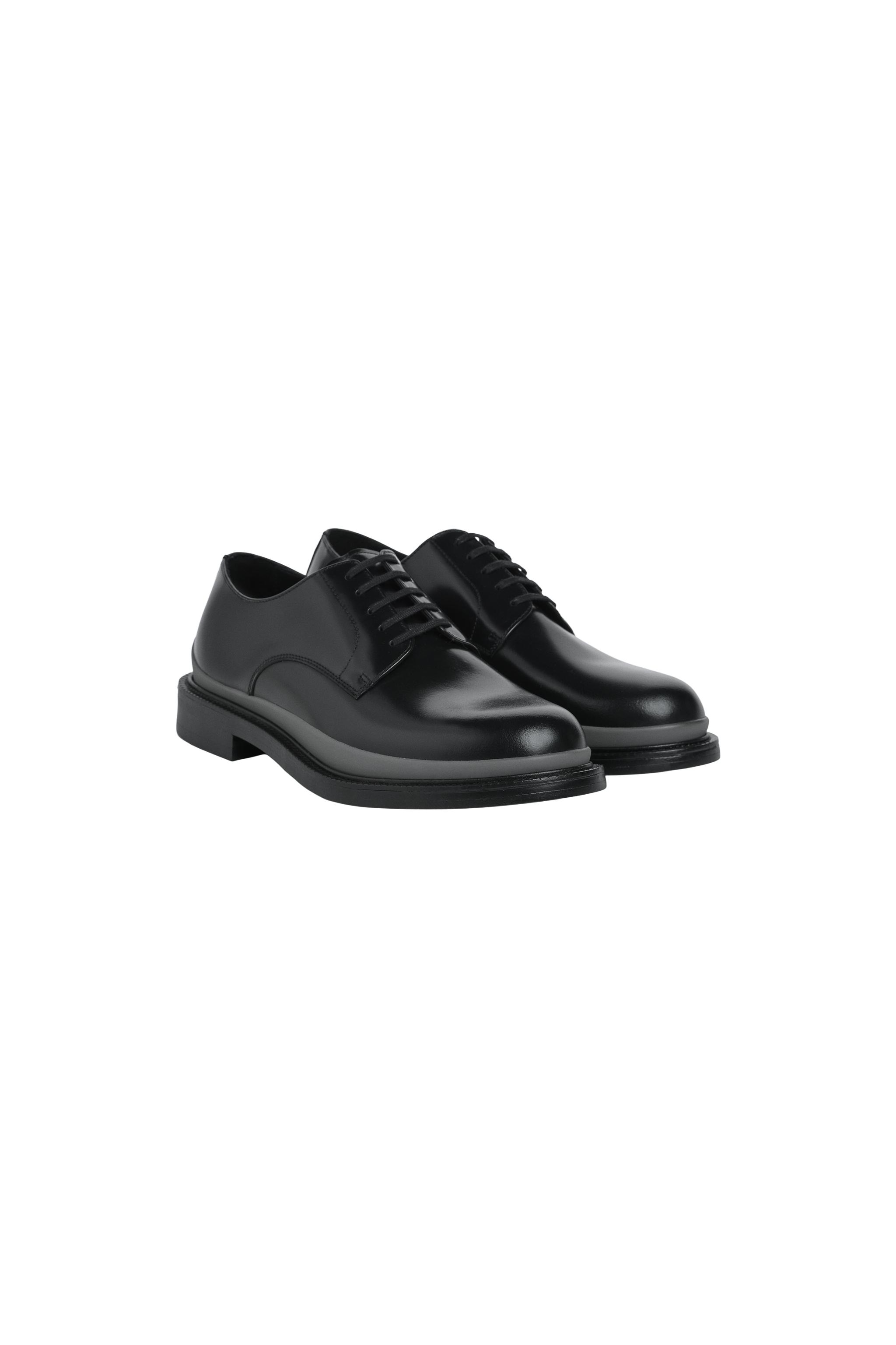 LEATHER SHOES