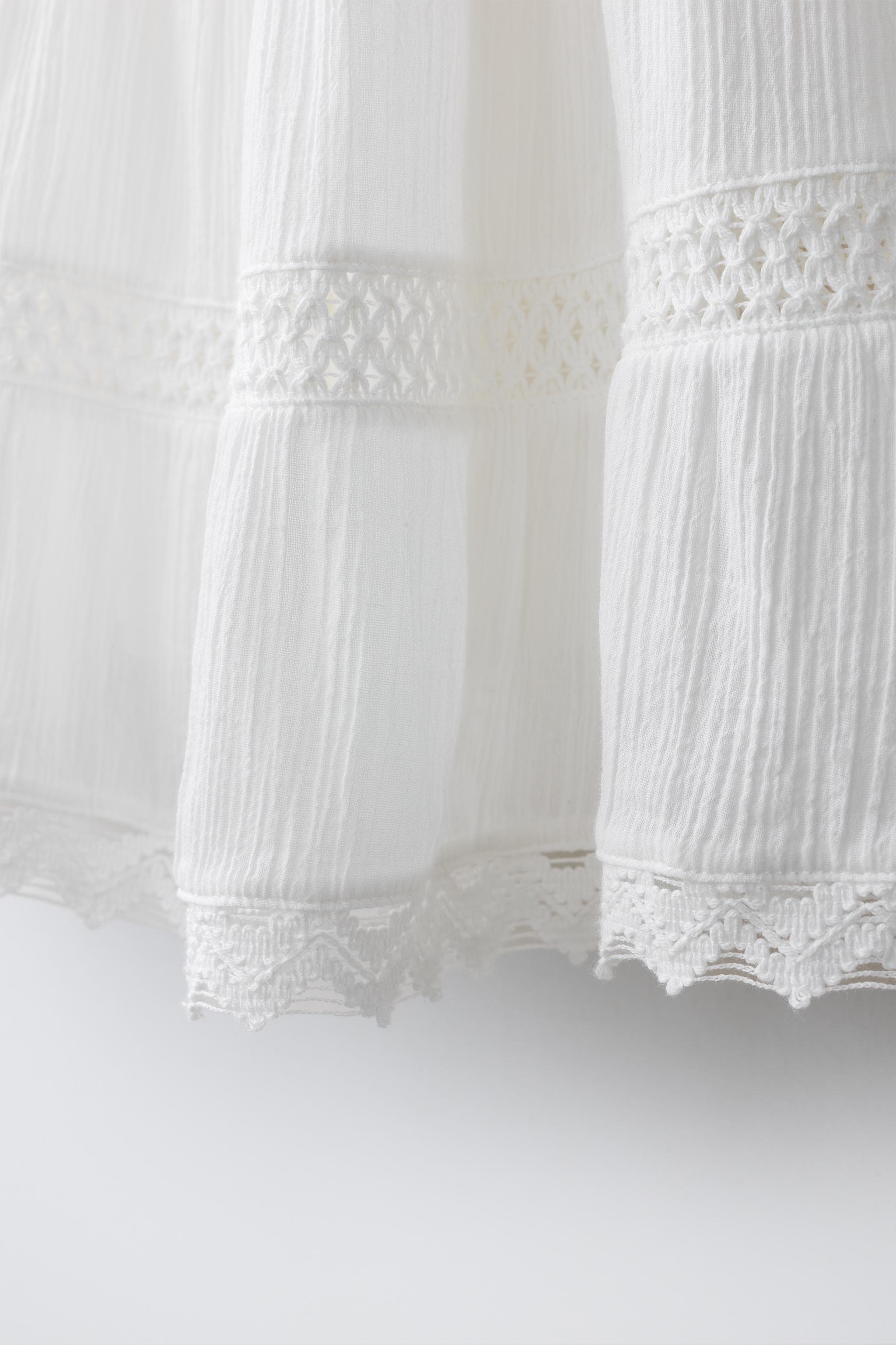 ROMANTIC TIERED LACE SKIRT