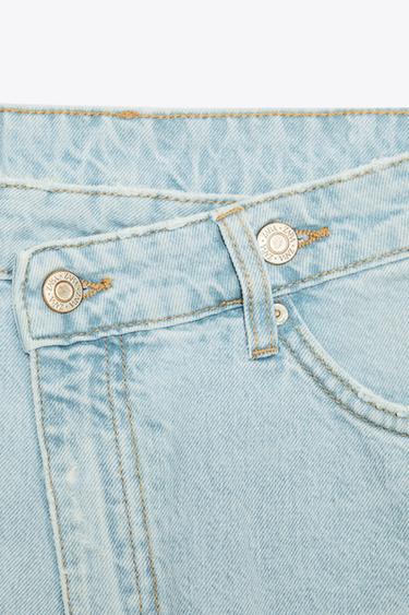 BERMUDA EN DENIM TRF MOM FIT TAILLE HAUTE CROISÉE - Bleu clair de Zara - Image 8