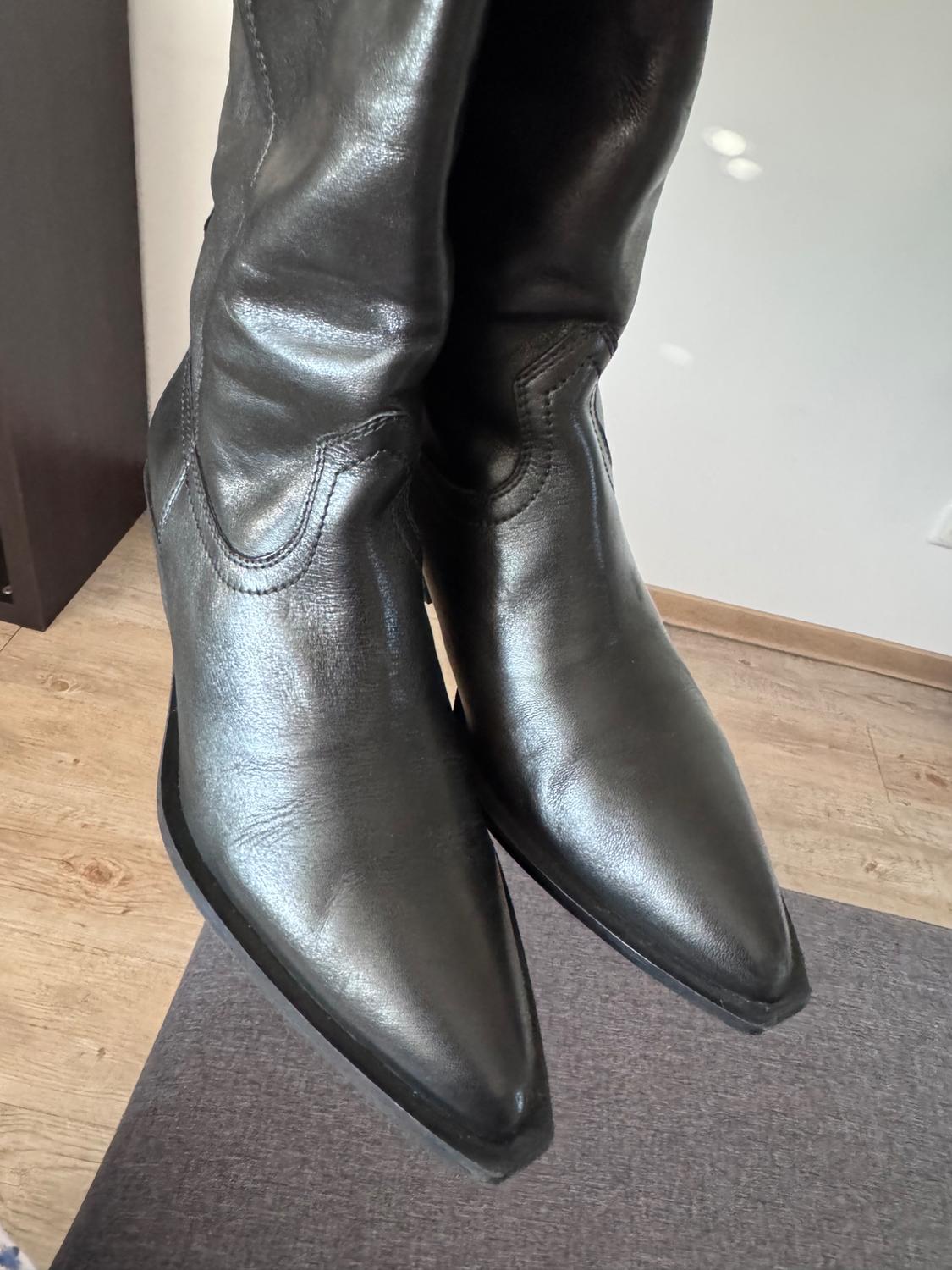 COWBOY BOOTS - Image 3