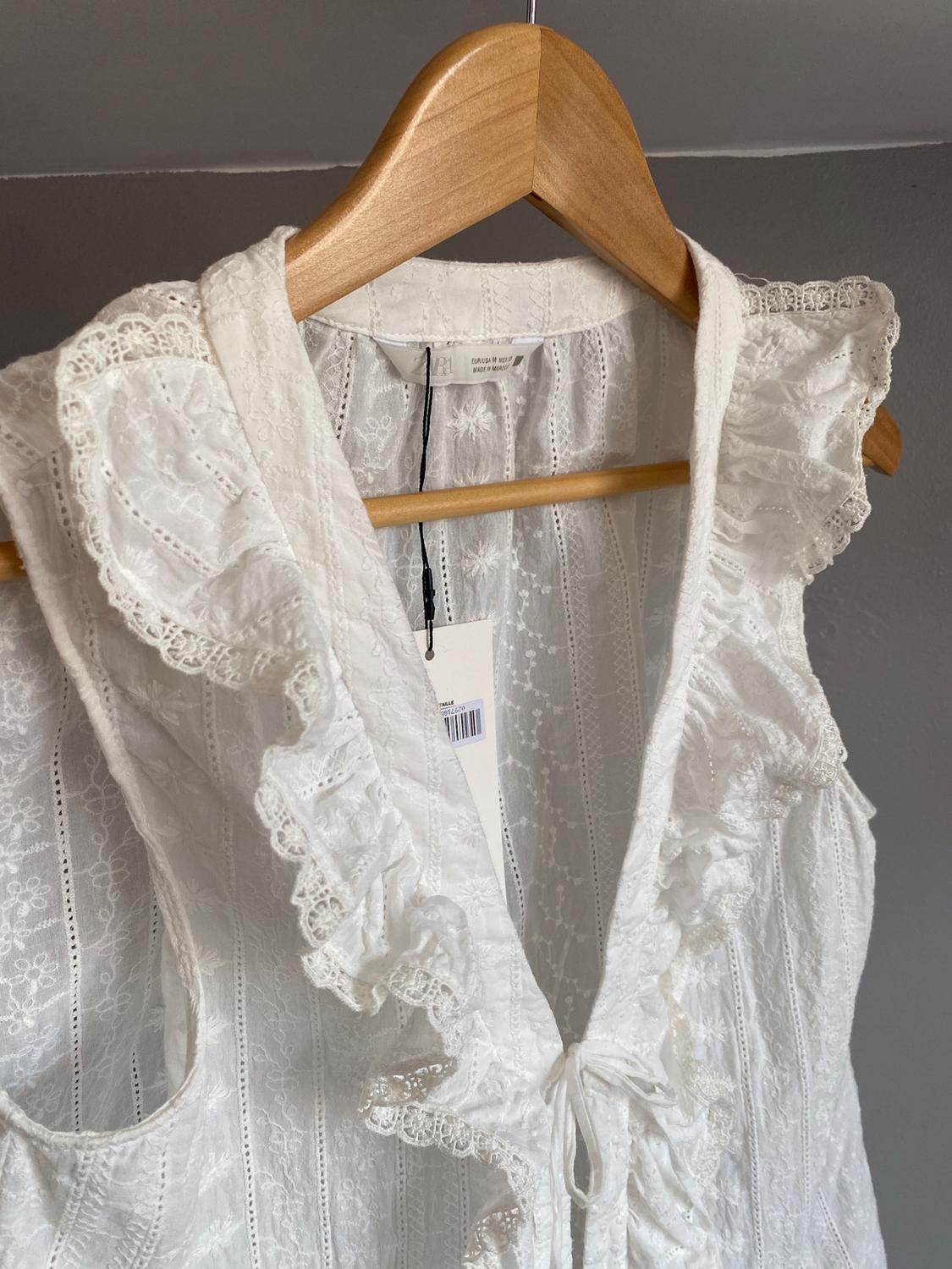 SHIRT WITH CUTWORK EMBROIDERY AND RUFFLES - Image 5