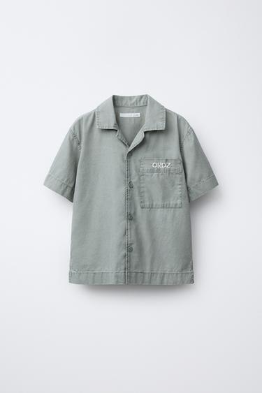 CAMISA TEXTO BORDADO - Verde de Zara - Imagen 0