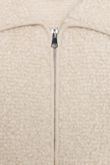 GILET EN MAILLE BOUCLÉE - Écru de Zara - Image 9