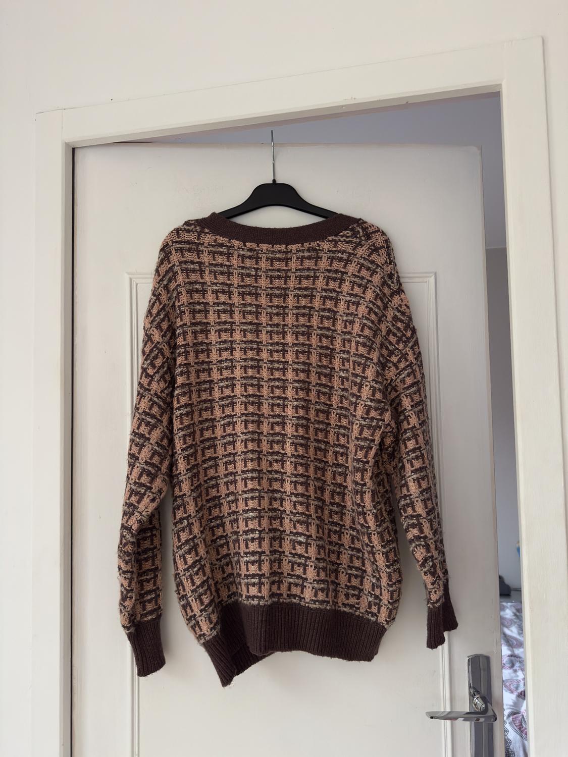 TEXTURED WEAVE KNIT CARDIGAN - Image 2