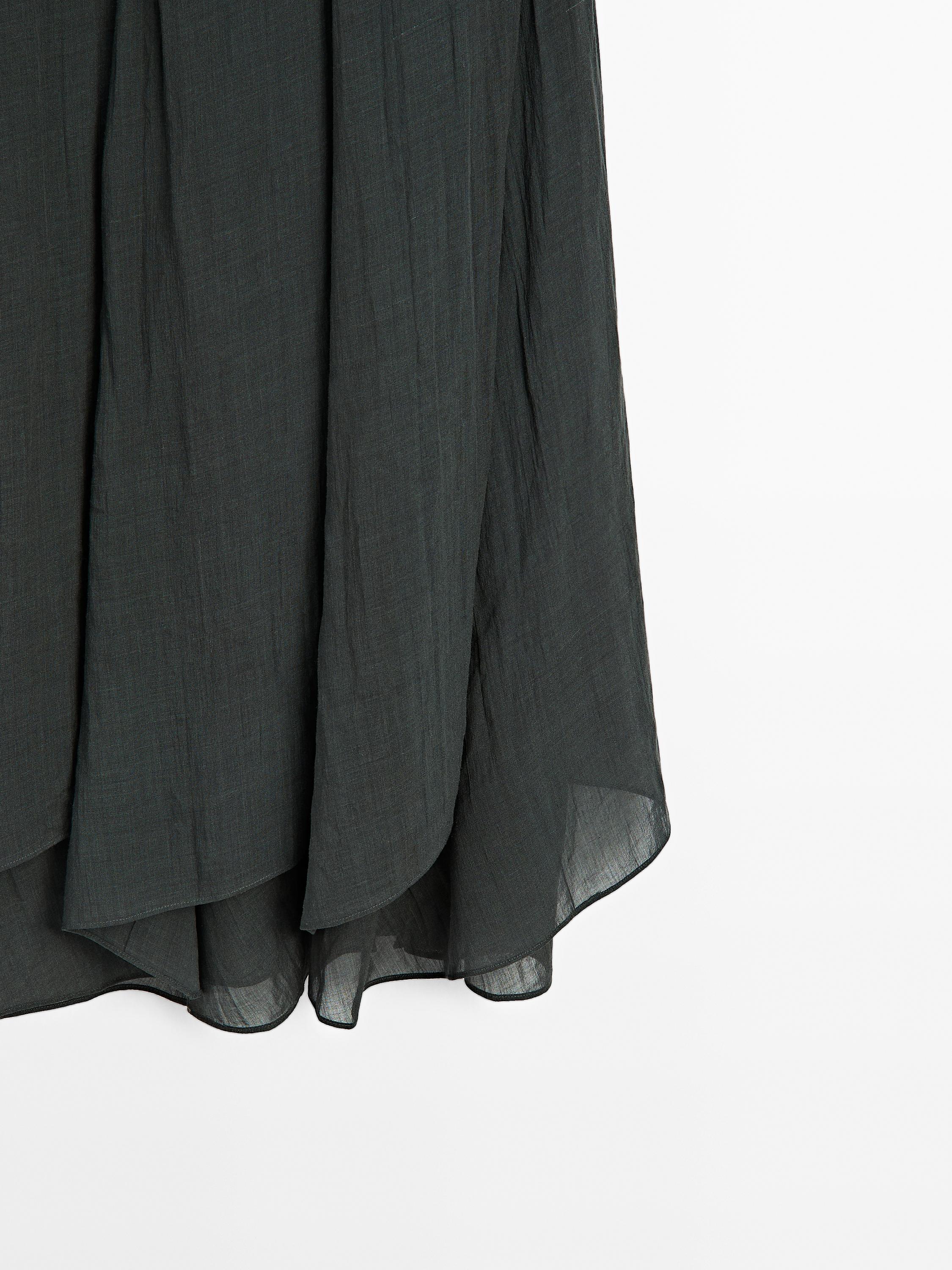 Long flowing skirt with ruffles