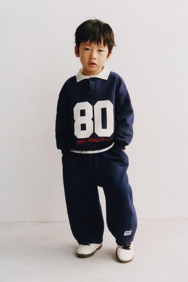 BLUZË HOODIE POLO ME NUMËR TË STAMPUAR - Blu marinari nga Zara