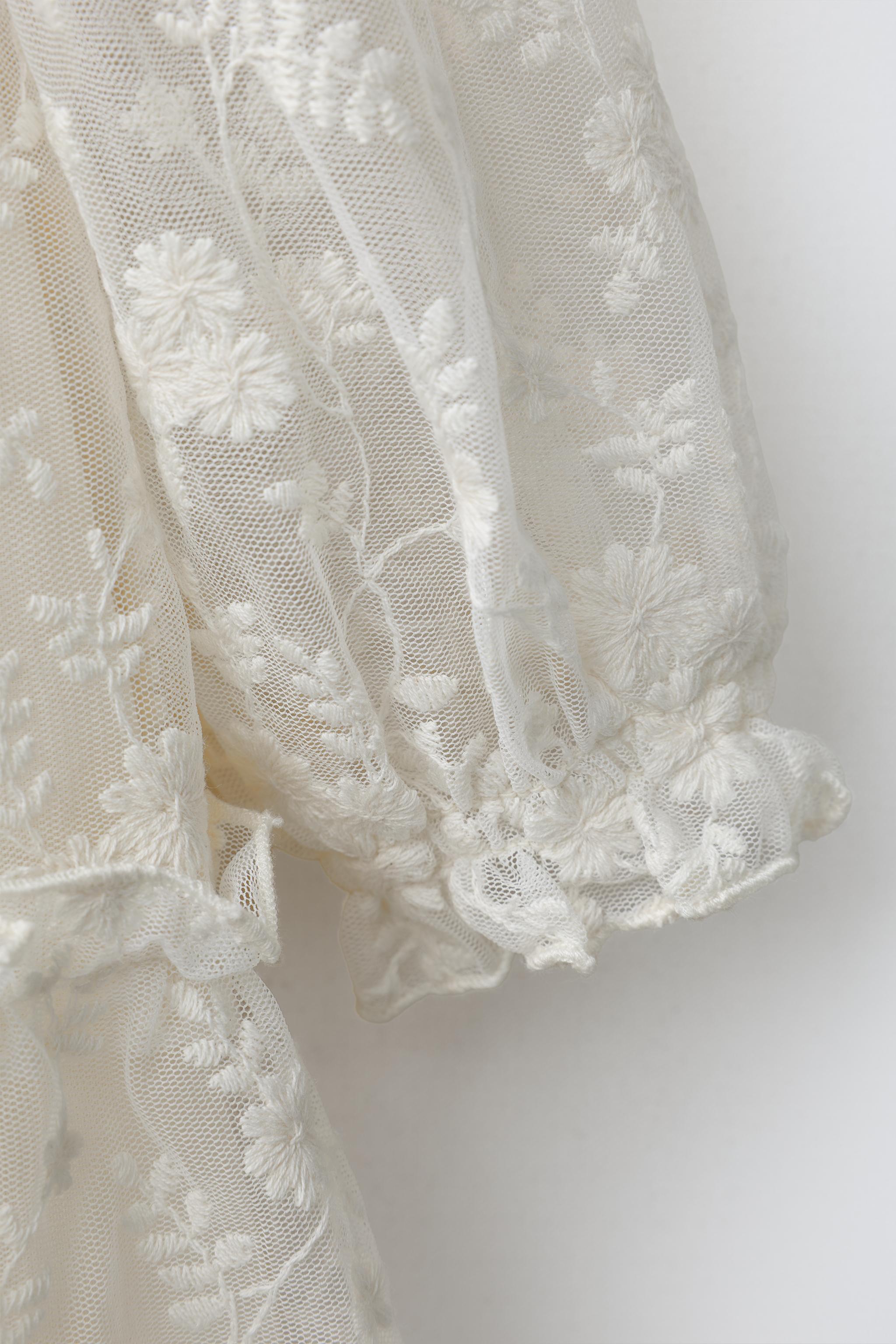 EMBROIDERED FLOWER TULLE DRESS