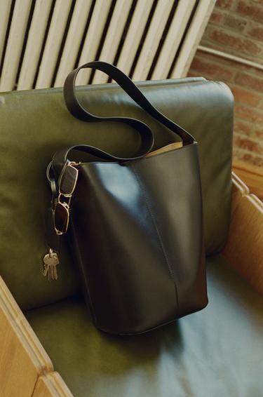 LIMITED EDITION LEATHER SHOPPER BAG - Black by Zara