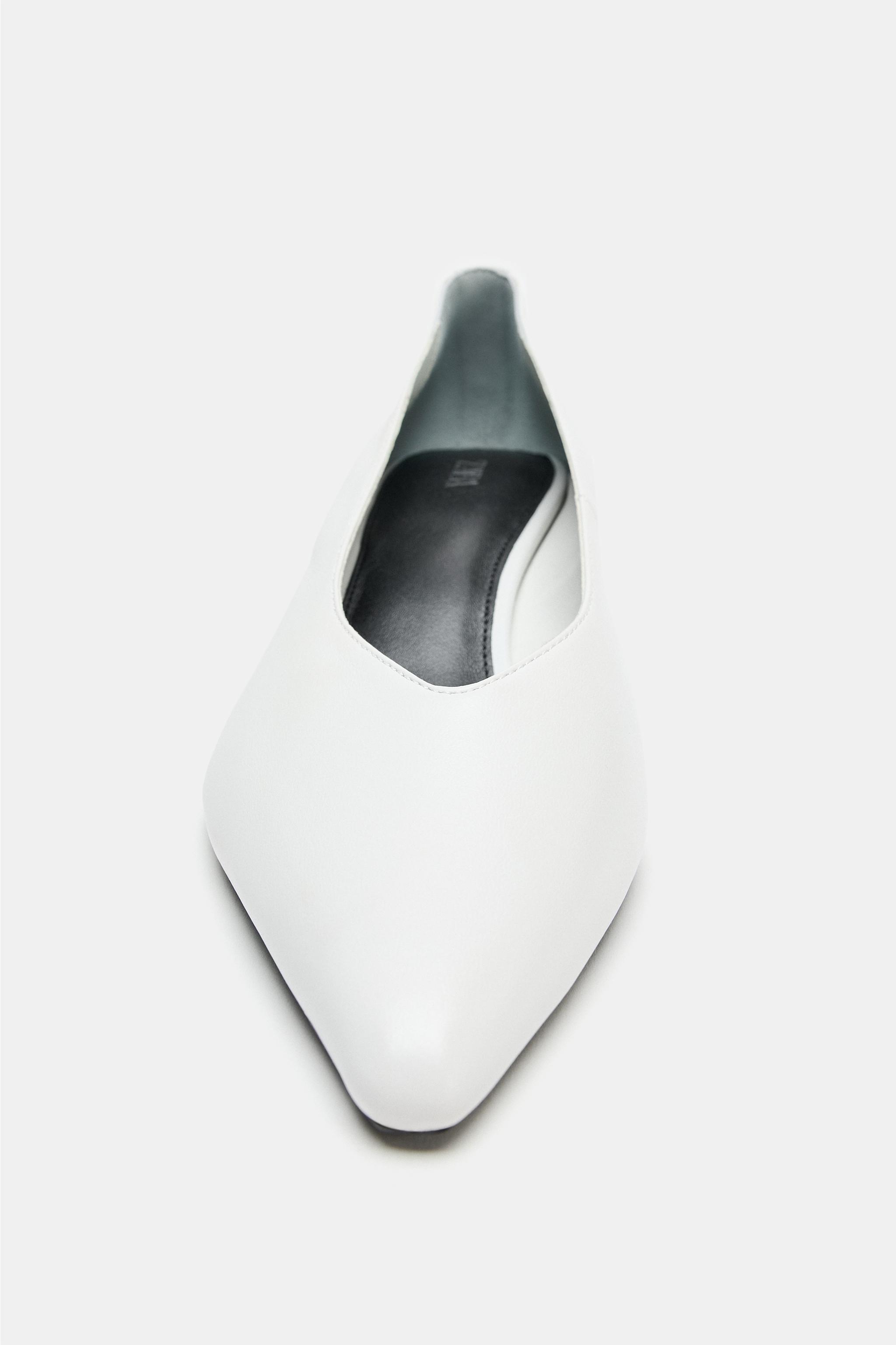 POINTED LEATHER KITTEN HEEL SHOES