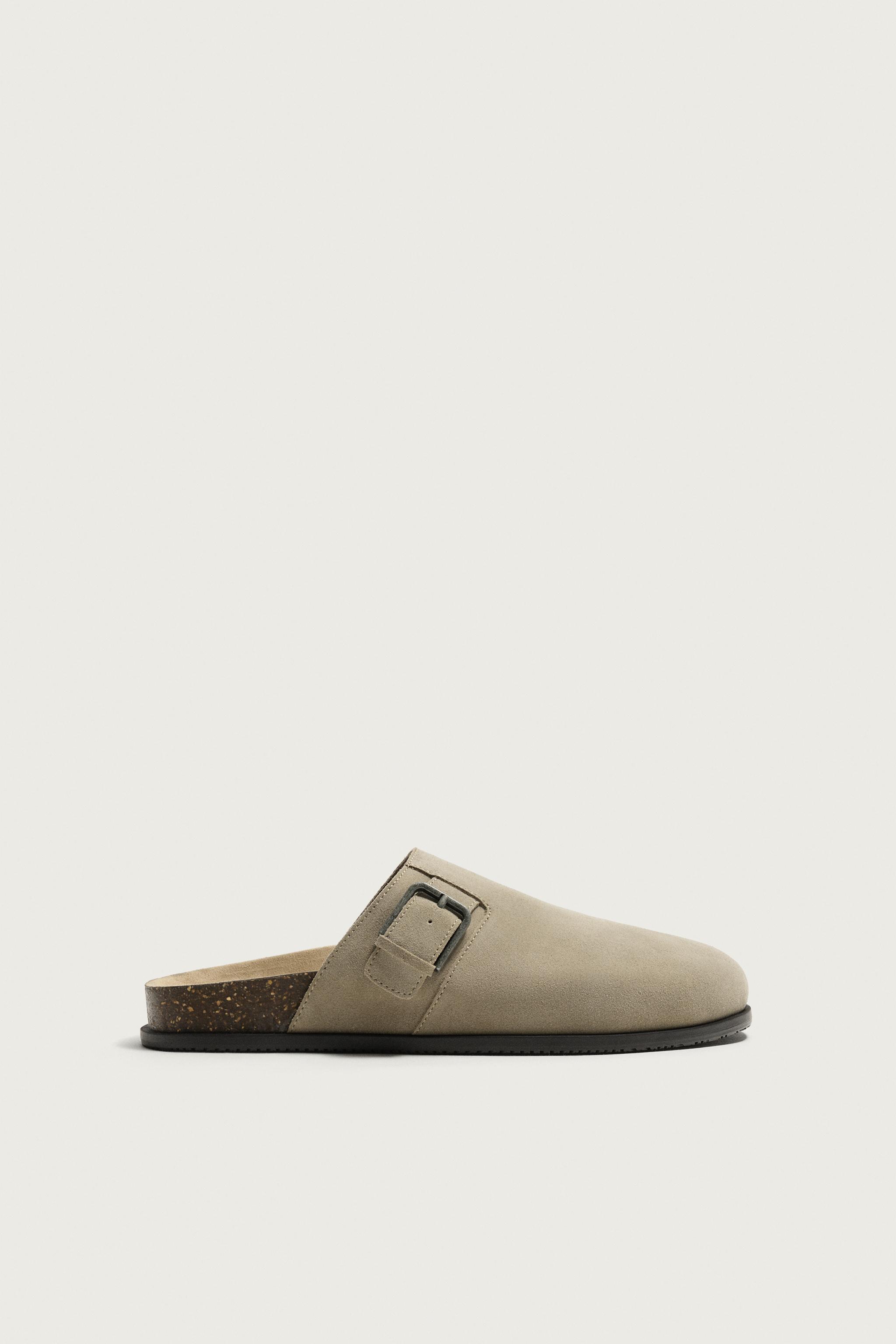BUCKLED LEATHER CLOGS