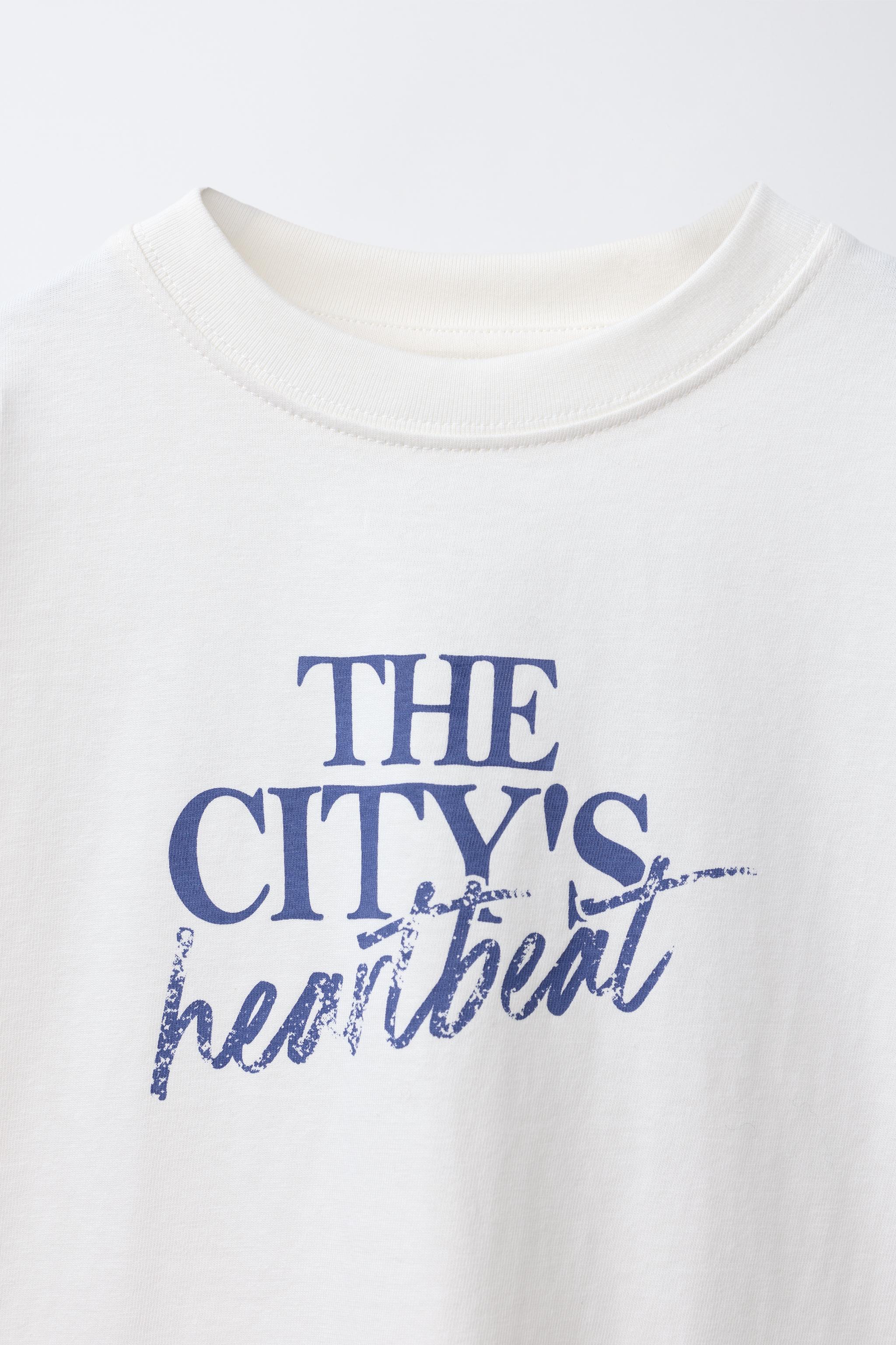 T-SHIRT À INSCRIPTION IMPRIMÉE