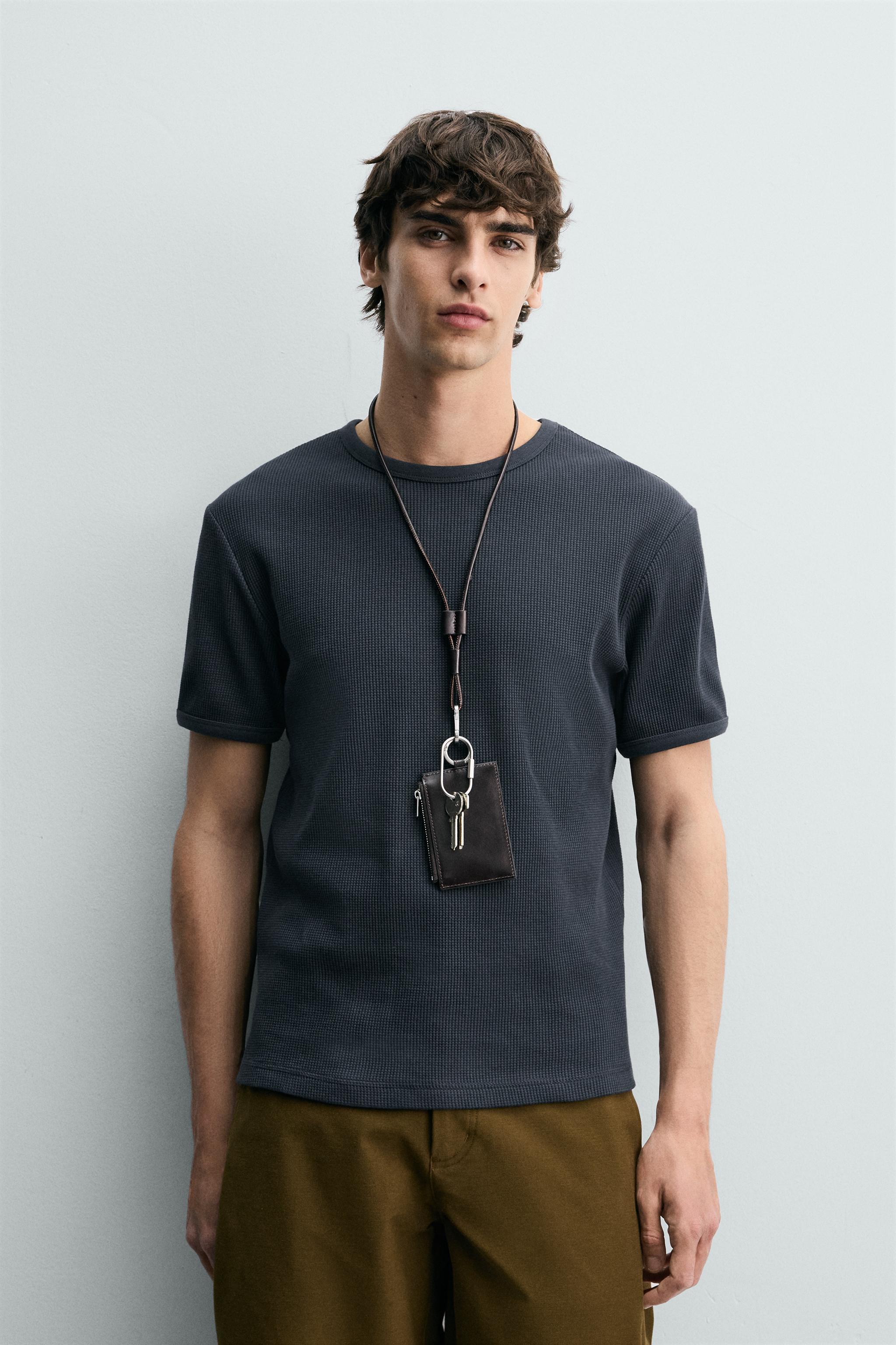 WAFFLE-KNIT TEXTURE T-SHIRT — Blue / Steel