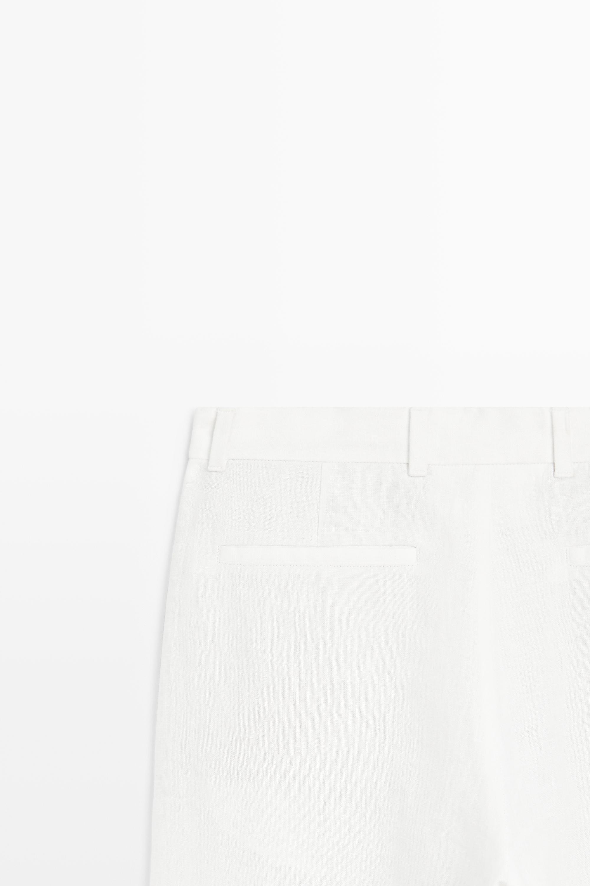 100% linen pants with dart detail