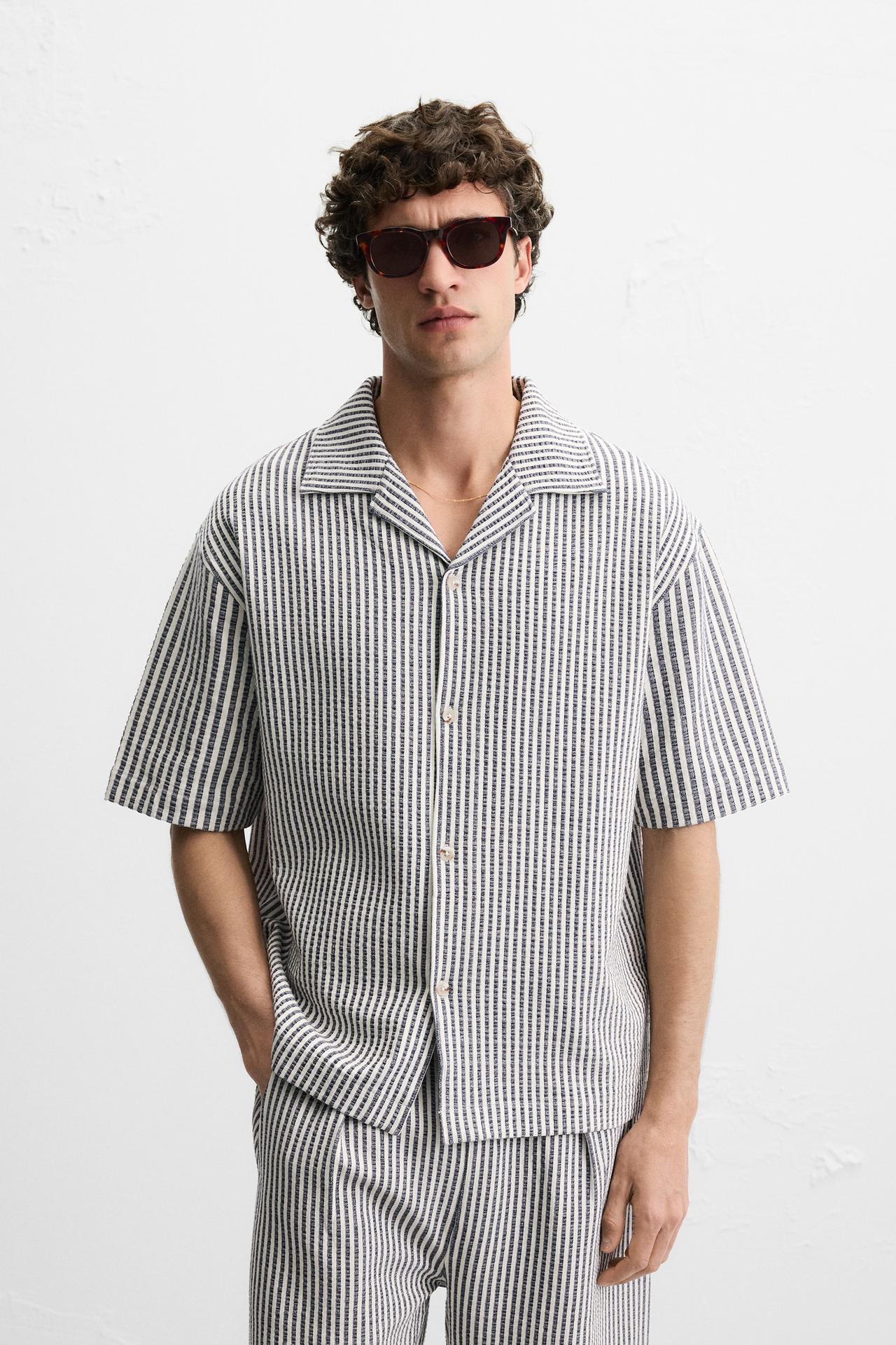 RELAXED FIT SEERSUCKER SHIRT - Ecru / Navy by Zara