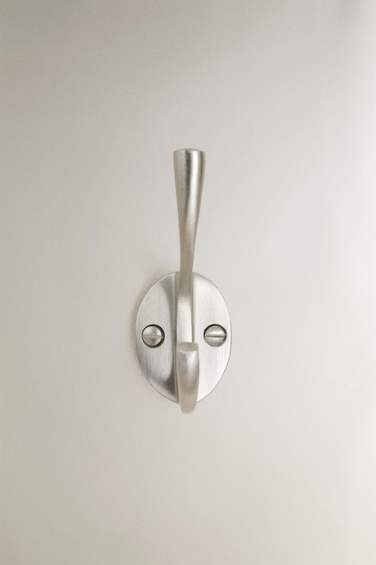 BRASS DOUBLE HOOK — Steel