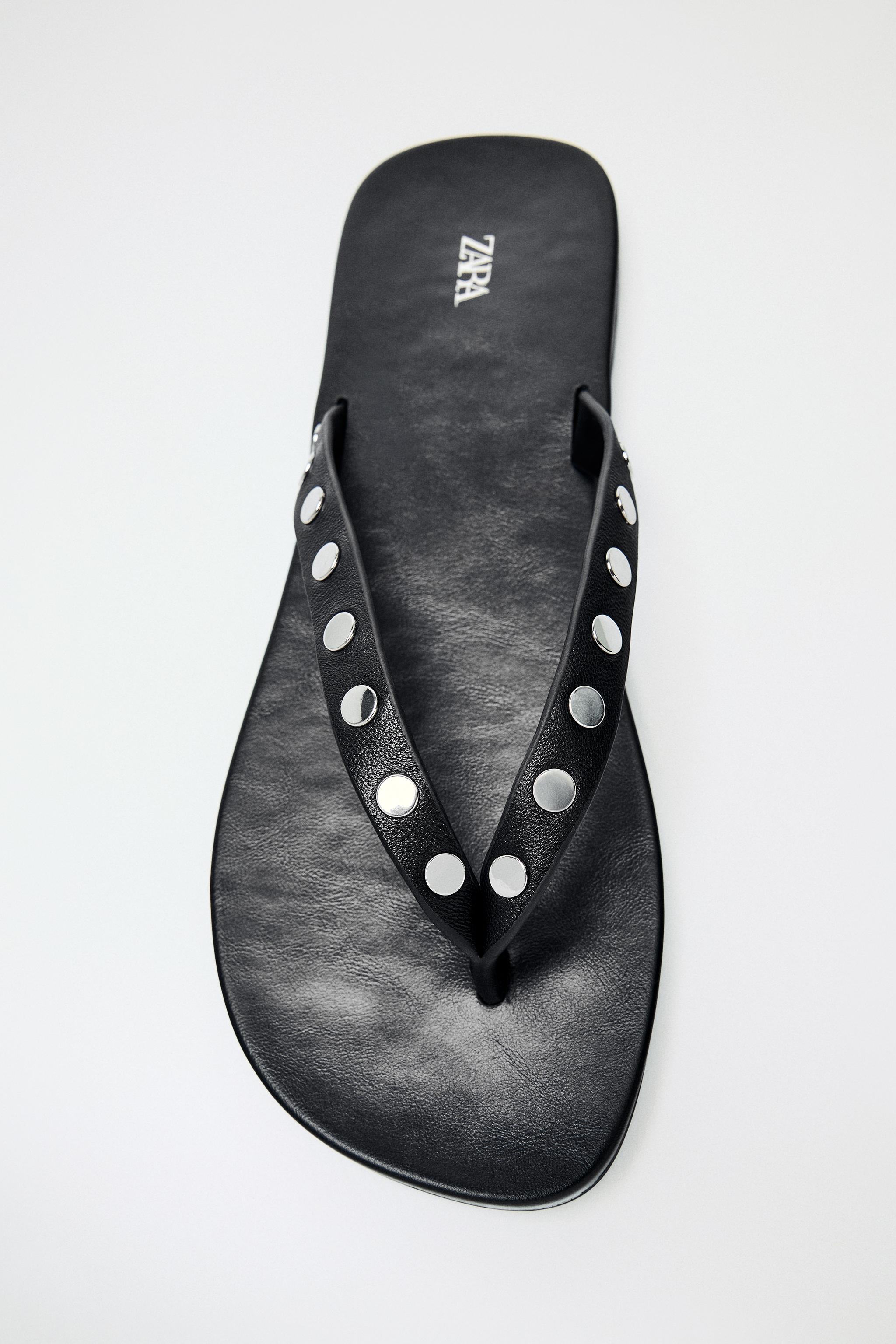 LEATHER STUDDED SANDALS