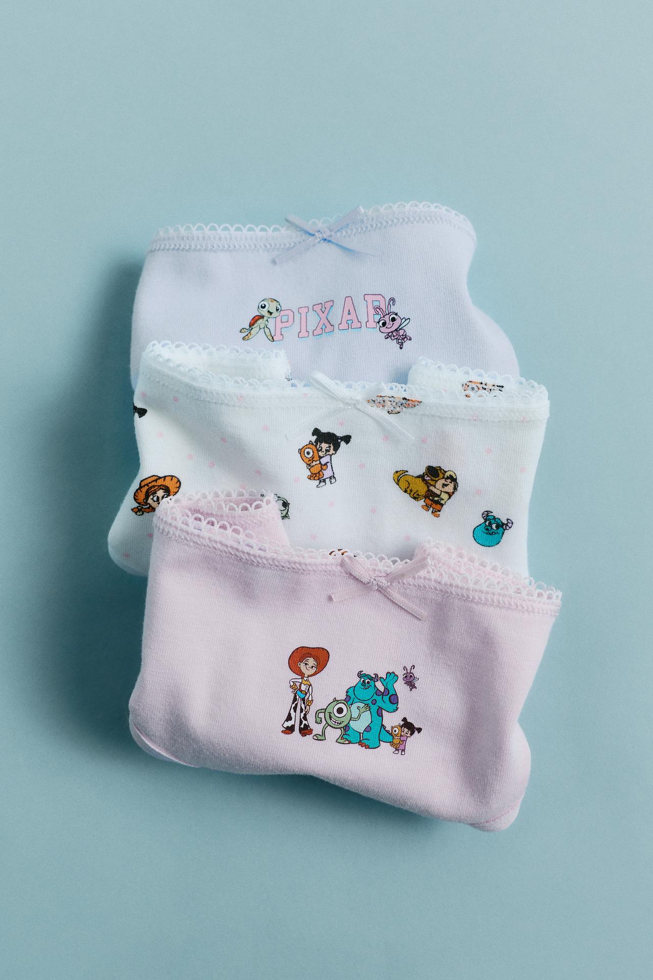 1.5-6 YEARS/ THREE-PACK OF © DISNEY/PIXAR UNDERWEAR — Multicolored