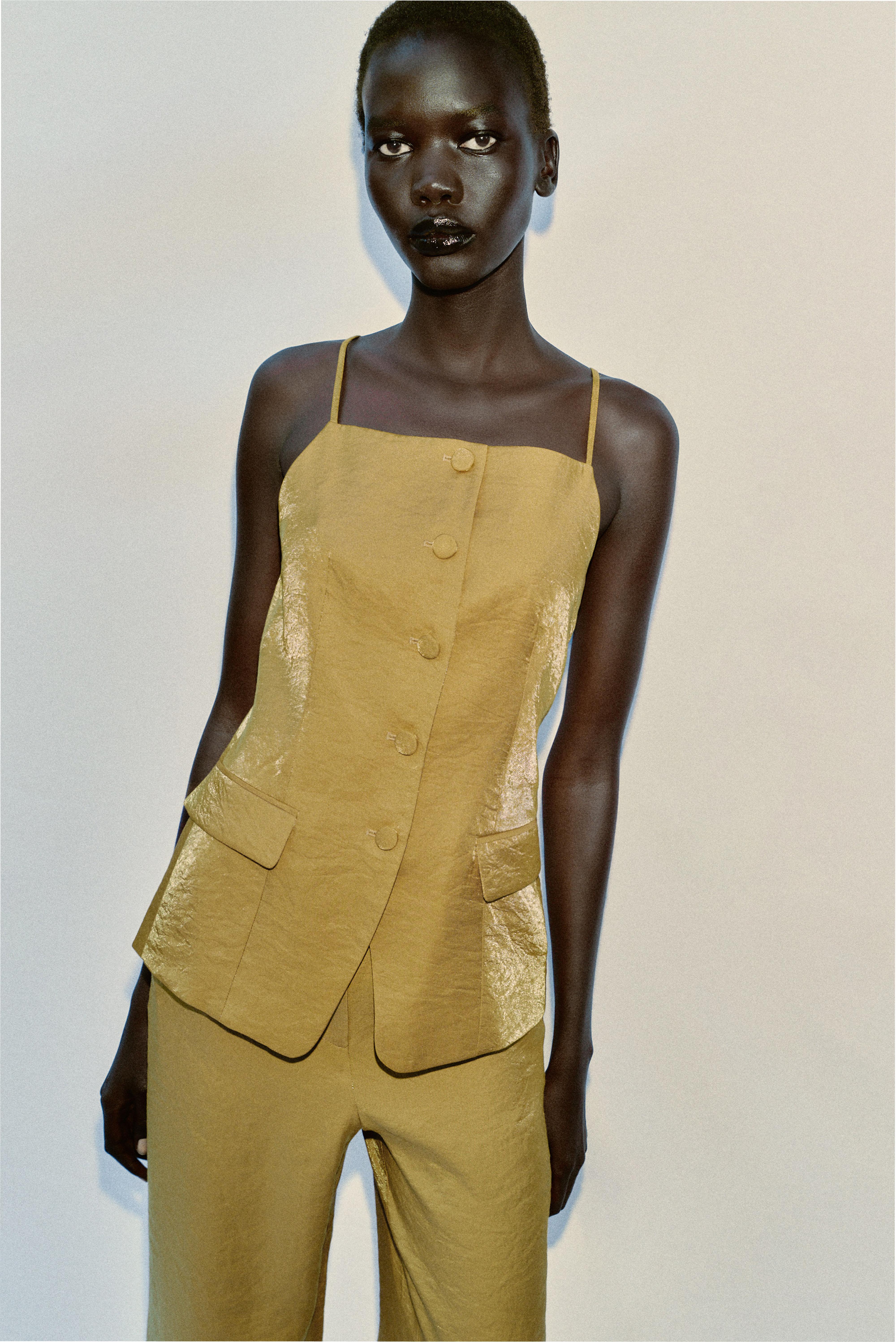 WRINKLED SATIN EFFECT VEST — Golden