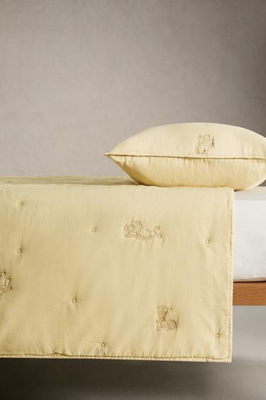 CHILDREN'S TOY STORY ©DISNEY/PIXAR QUILT - Yellow by Zara - Image 2