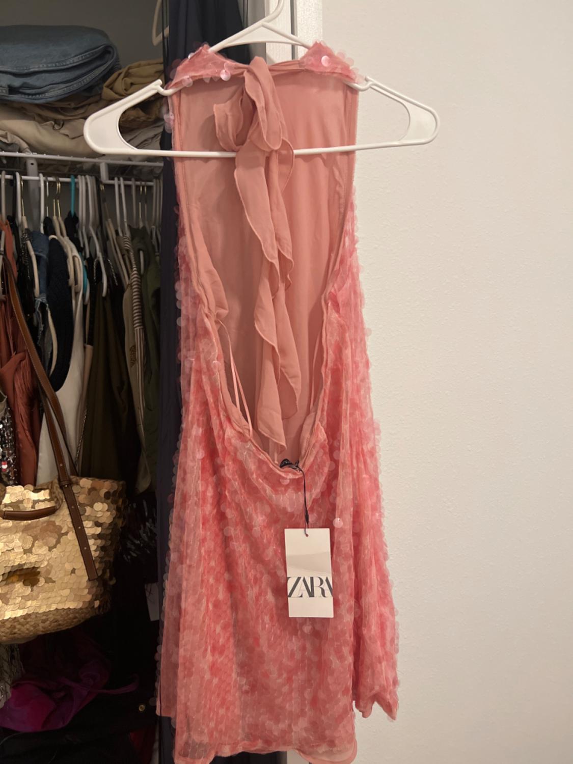 SEQUIN HALTER DRESS - Image 2