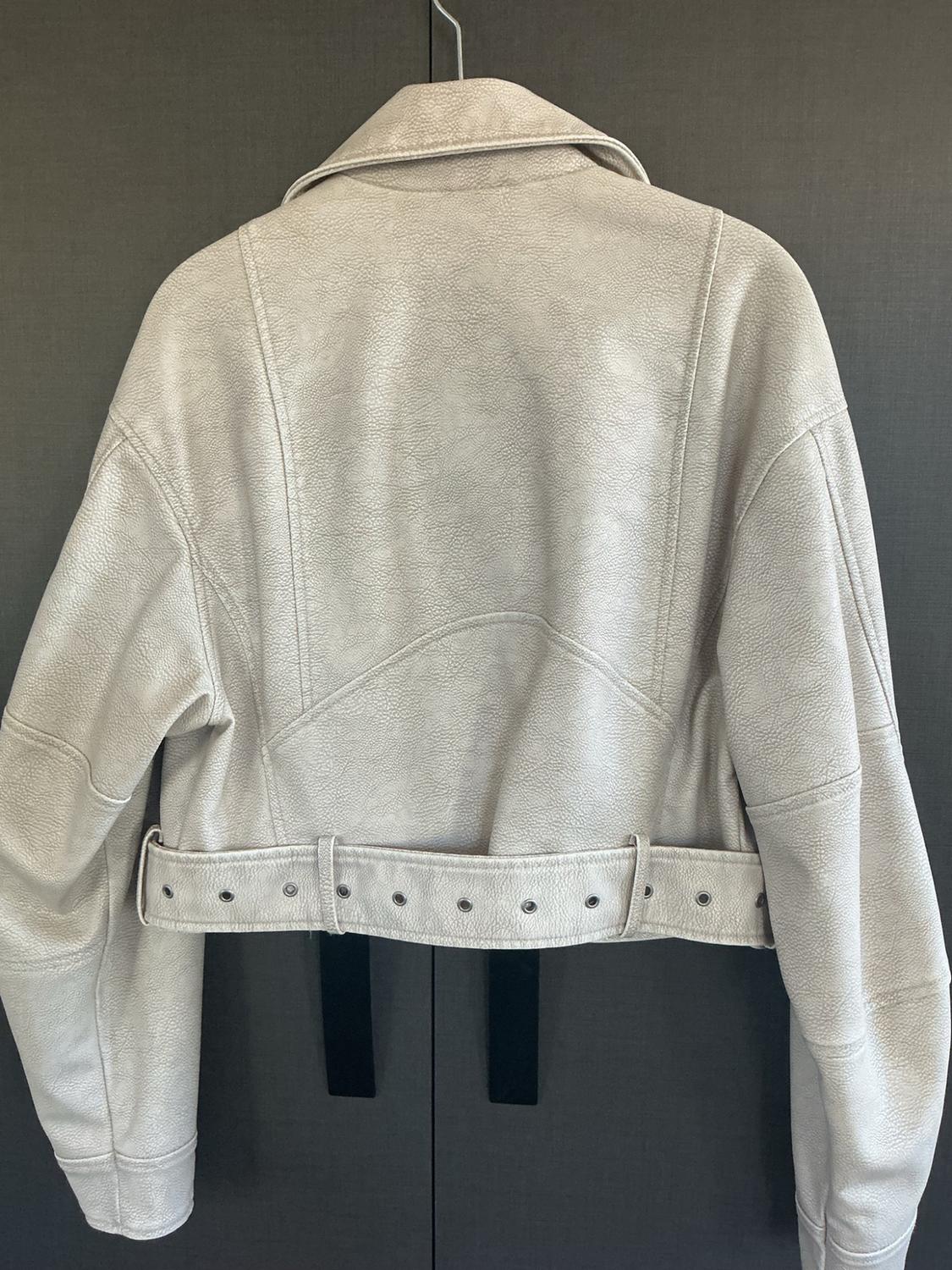 FAUX LEATHER CROP BIKER JACKET - Image 2