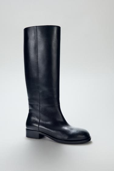 BOTA PLANA PELL - Negre de Zara