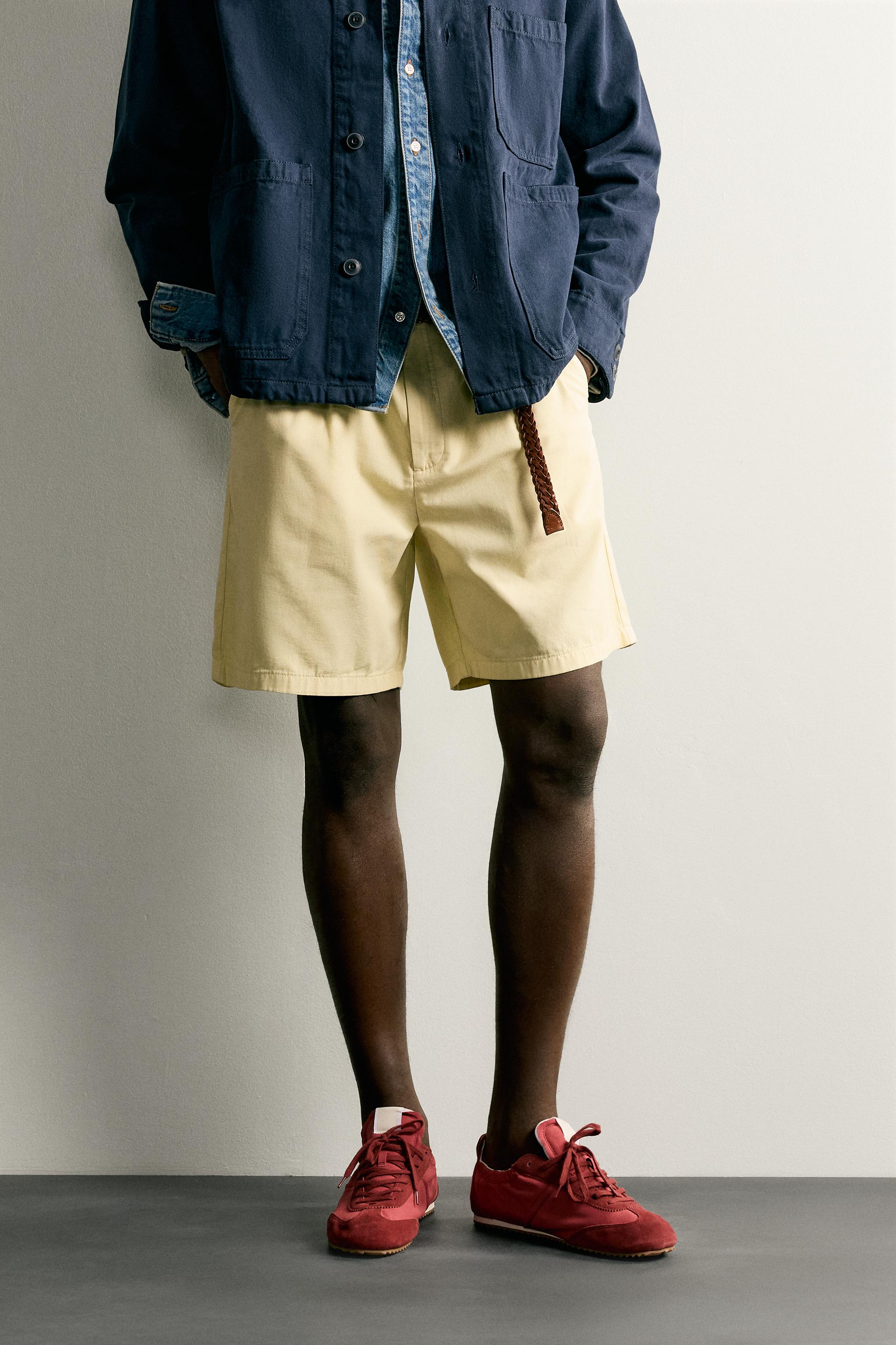 REGULAR FIT PLEATED SHORTS — Light yellow (alternate view)