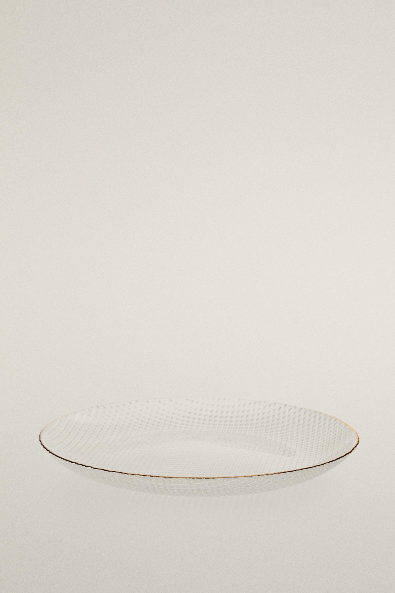 GLASS SERVICE PLATE WITH GEOMETRIC RELIEF AND RIM — Gold