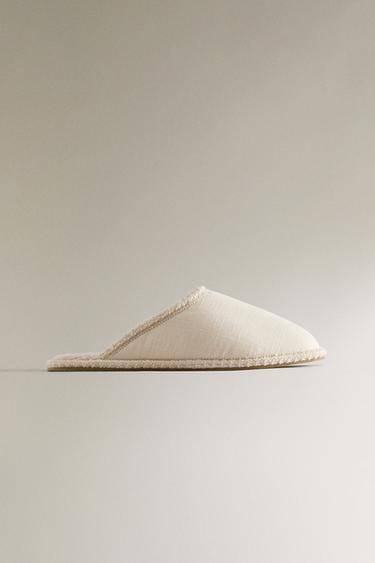 OFFENE BAUMWOLL-HAUSSCHUHE - Sandfarbe von Zara - Bild 0