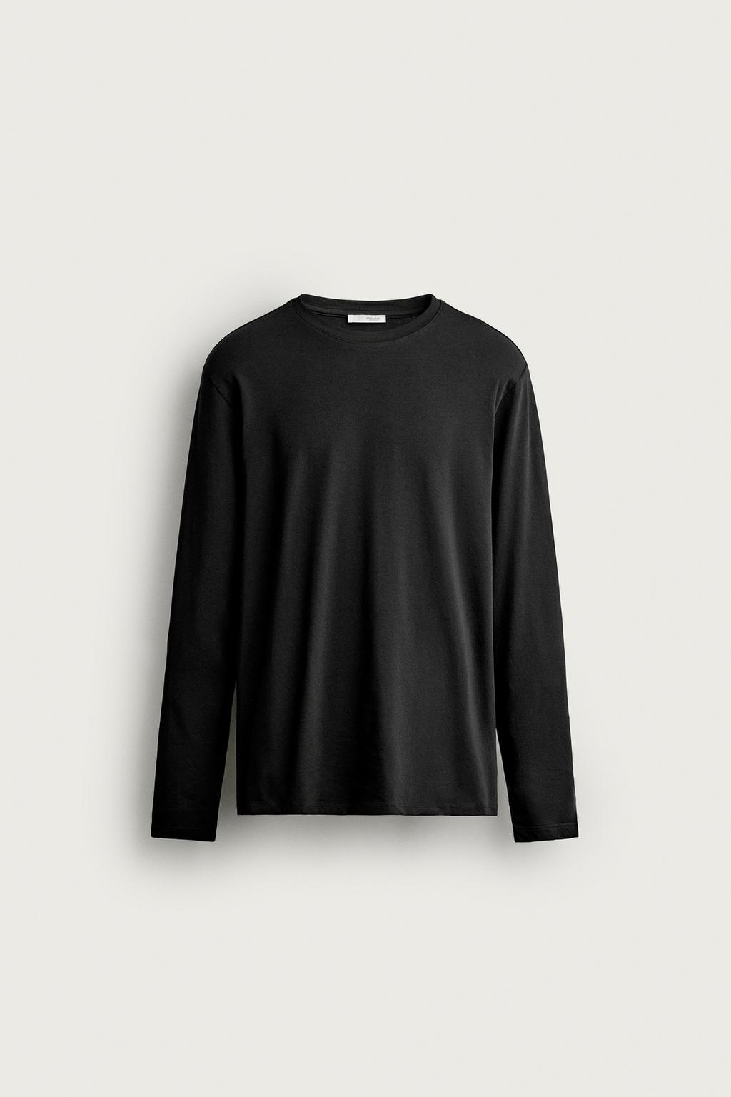 BASIC SLIM FIT T-SHIRT