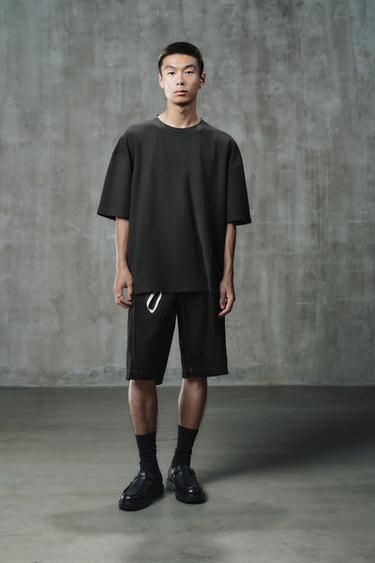 Zara 撞色縫線寬鬆牛仔百慕達短褲 - 黑色