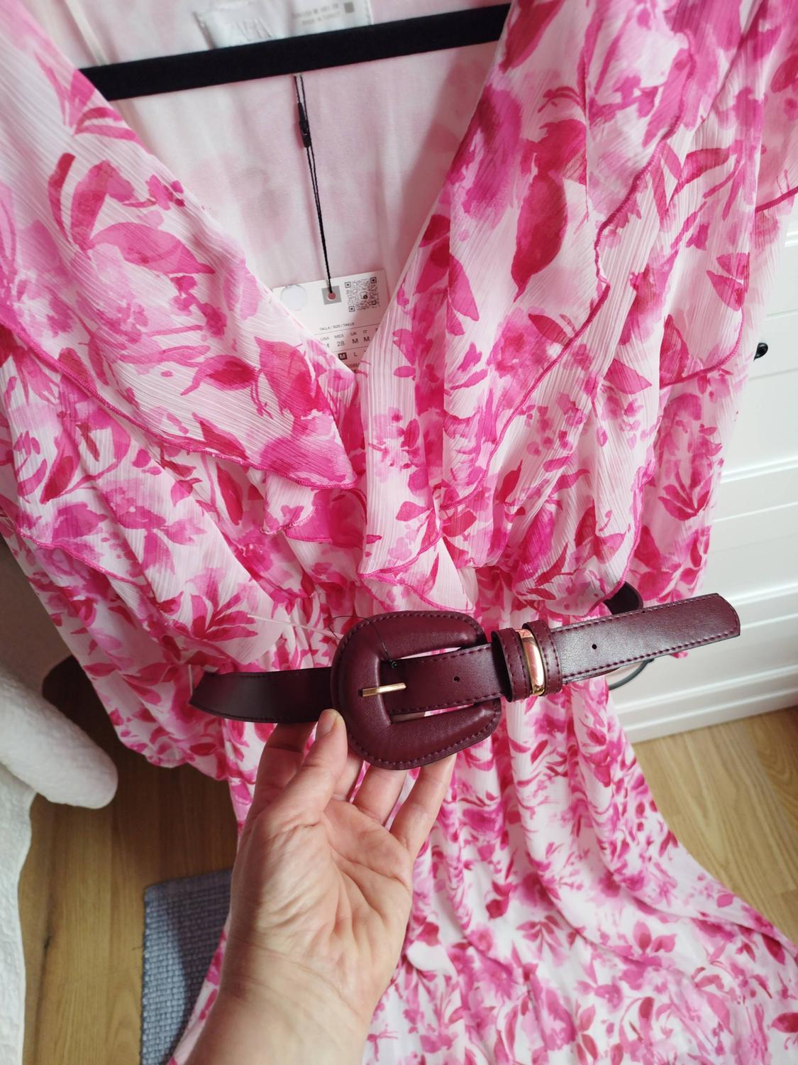 PRINTED MIDI DRESS WITH BELT - Image 4