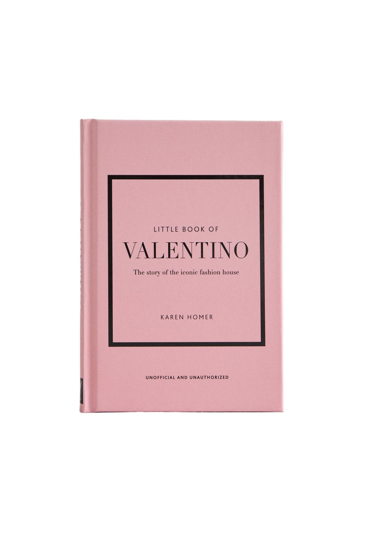 Книга The Little Book of Valentino на английском языке