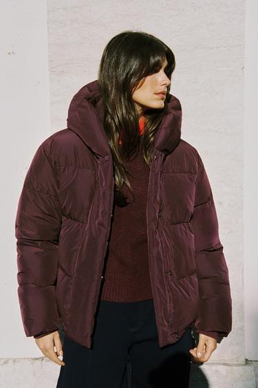 ÁO KHOÁC ANORAK NGẮN CÓ MŨ CHỐNG THẤM NƯỚC CẢN GIÓ - Màu đỏ tía từ Zara