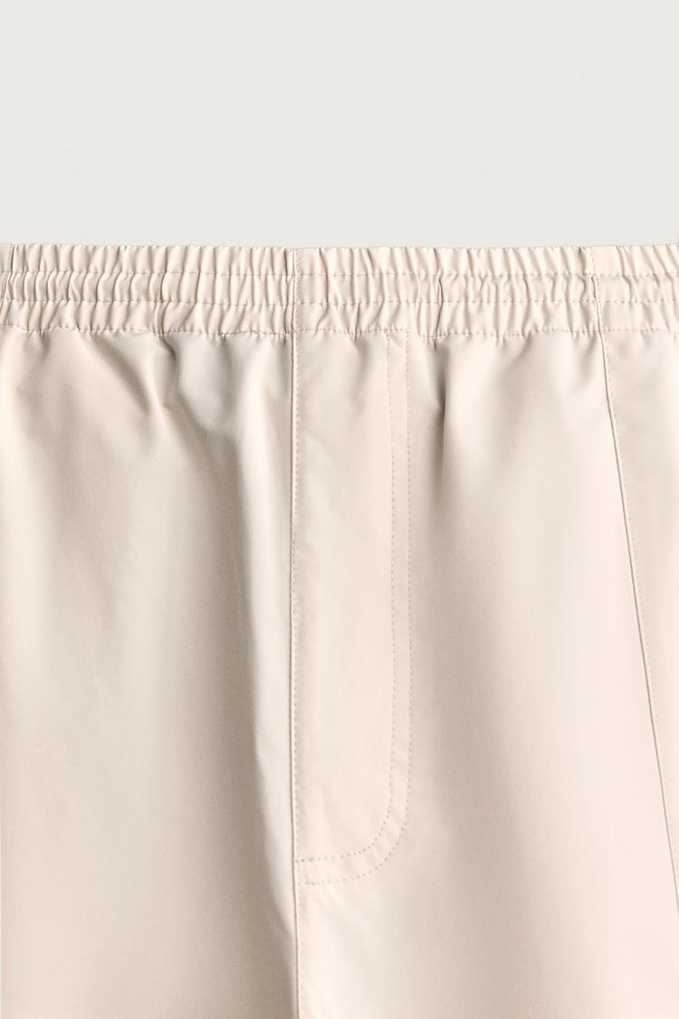 Pantalones técnicos de contraste repelentes al agua 8