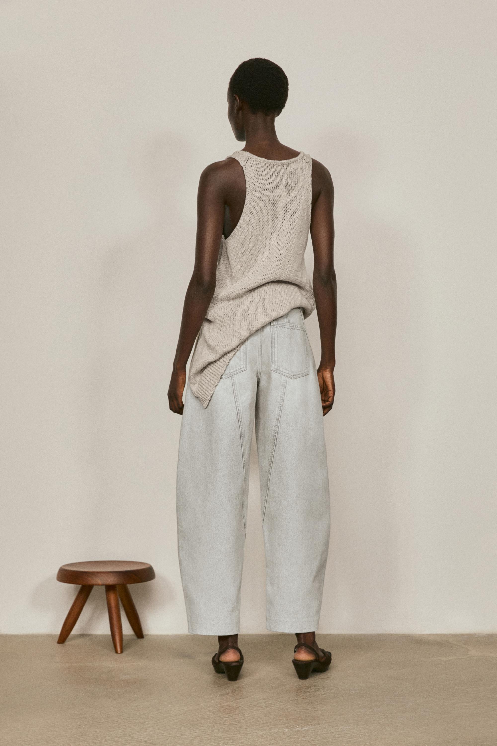 Barrel fit jeans with waist detail - LIMITED EDITION