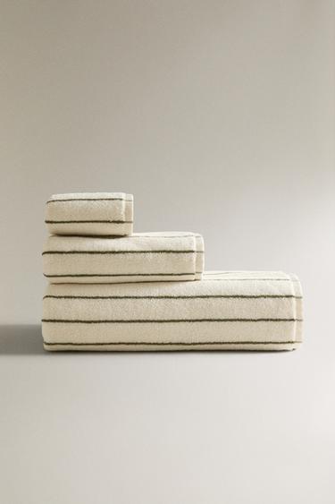 SERVIETTE DE BAIN RAYURE COULEUR - vert kaki-moyen de Zara