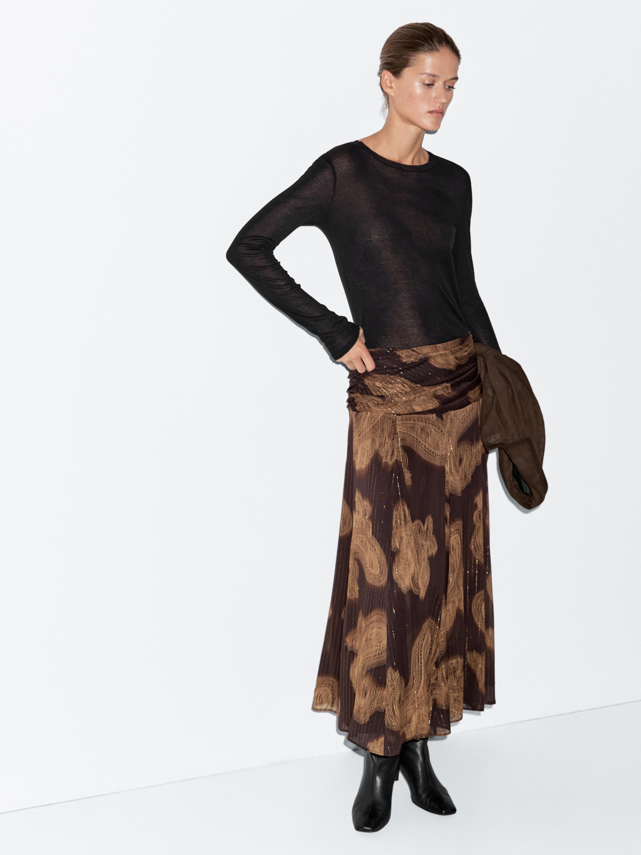 Flowing paisley print midi skirt