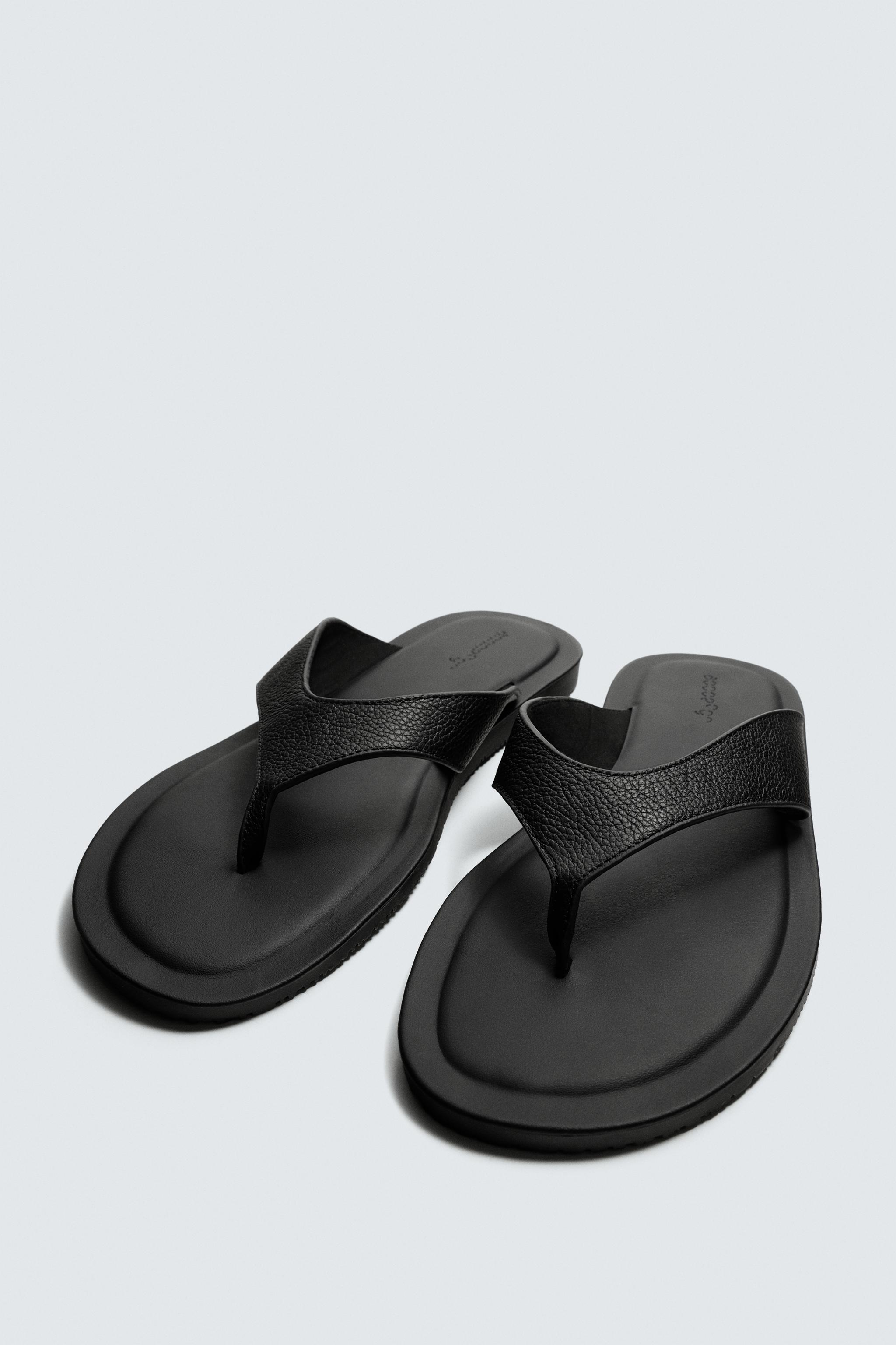 SANDALES À BRIDES EN CUIR