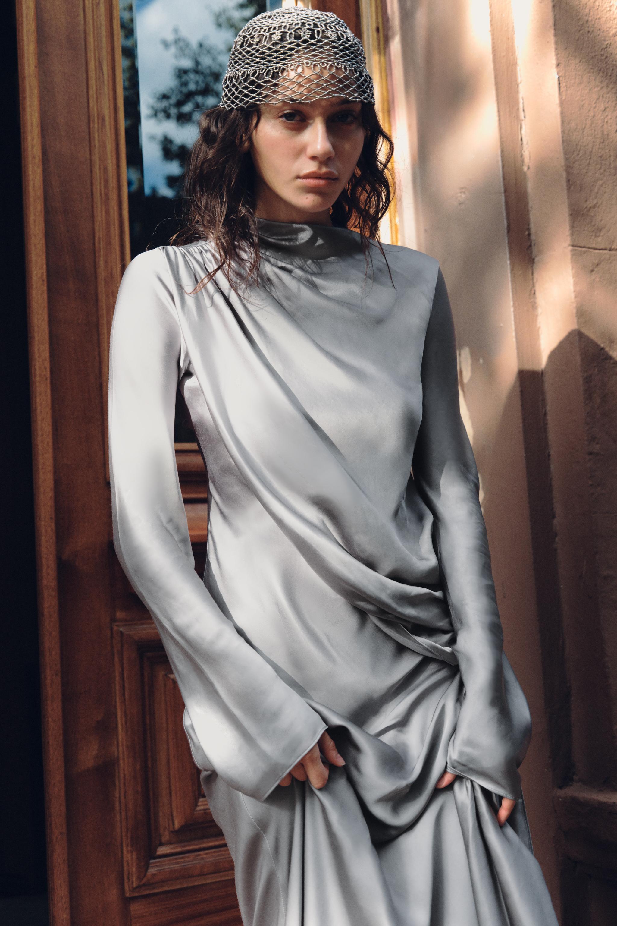 100% VISCOSE DRAPED MAXI DRESS