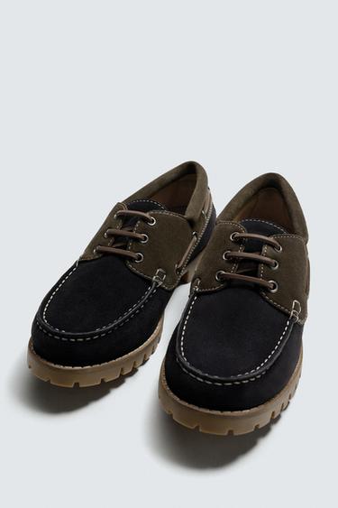 CHAUSSURES BATEAU EN CUIR CONTRASTE - Multicolore de Zara - Image 1