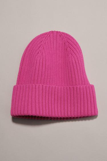 ZÁKLADNÍ ÚPLETOVÁ ČEPICE - Fuchsiová od Zara